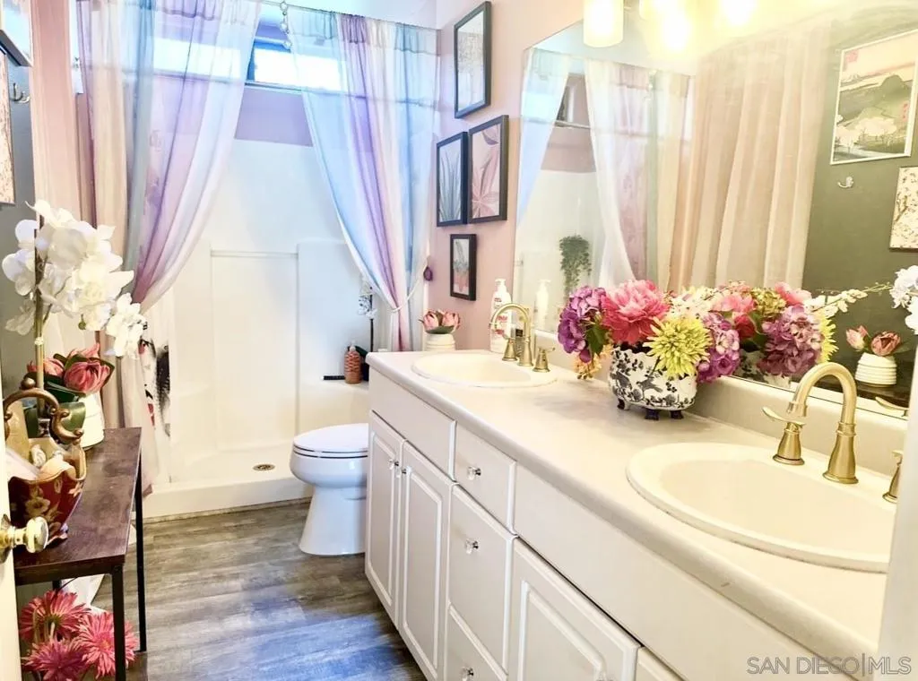 28740 Desert Princess Dr, Cathedral City, California 92234 home-pic-9